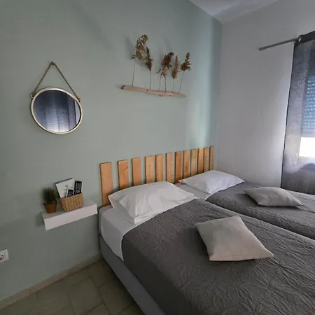 Voula's House Гостевой дом Скиатос