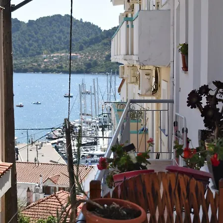 招待所 Voula's House 4*