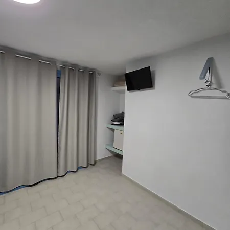 Voula's House 招待所