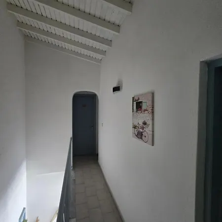 Voula's House Гостевой дом Скиатос